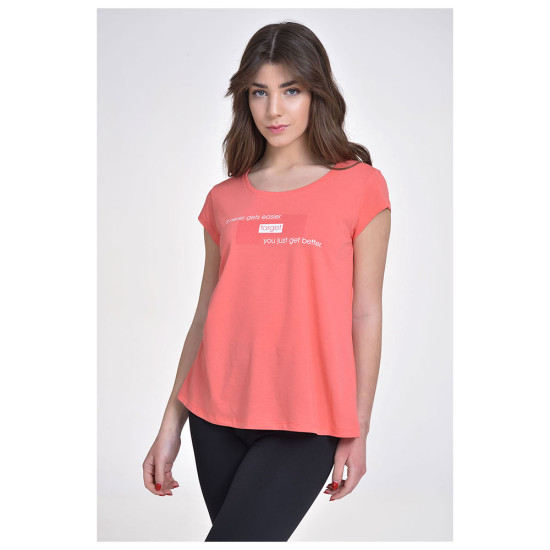 Target Γυναικεία κοντομάνικη μπλούζα T-Shirt Asymmetric Hem Single Jersey "Better" Target Γυναικεία κοντομάνικη μπλούζα T-Shirt Asymmetric Hem Single Jersey "Better"